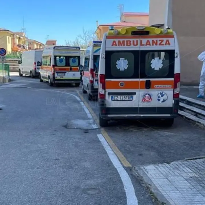 Covid Corigliano-Rossano, pazienti positivi al pronto soccorso: ospedale al collasso