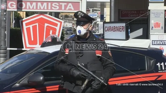 Cetraro, trovato con una pistola e hascisc: carabinieri arrestano un 39enne