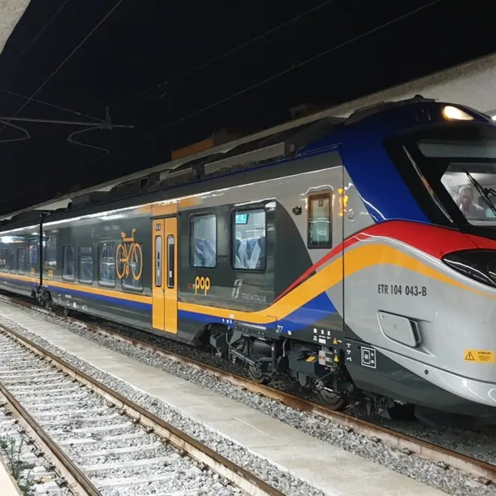 Treni Calabria, quattro nuovi collegamenti veloci tra Reggio Calabria e Cosenza