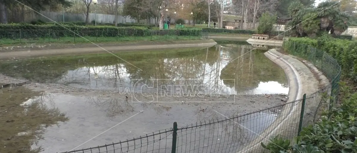 «Rende desolata e terra di fuorilegge come in un vecchio film western»