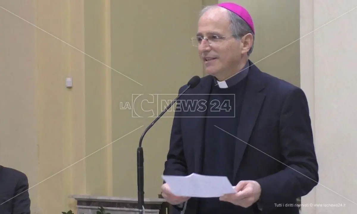 Reggio, monsignor Morrone nuovo vescovo: «Spero di essere all'altezza»