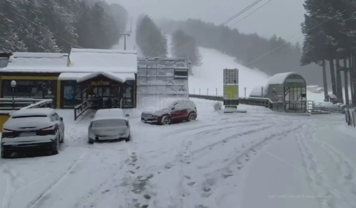 Maltempo, neve e gelo in Calabria nel primo giorno di primavera