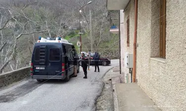 Omicidio a Mongrassano, investe e passa più volte sul fratello con l'auto: arrestato a Cosenza
