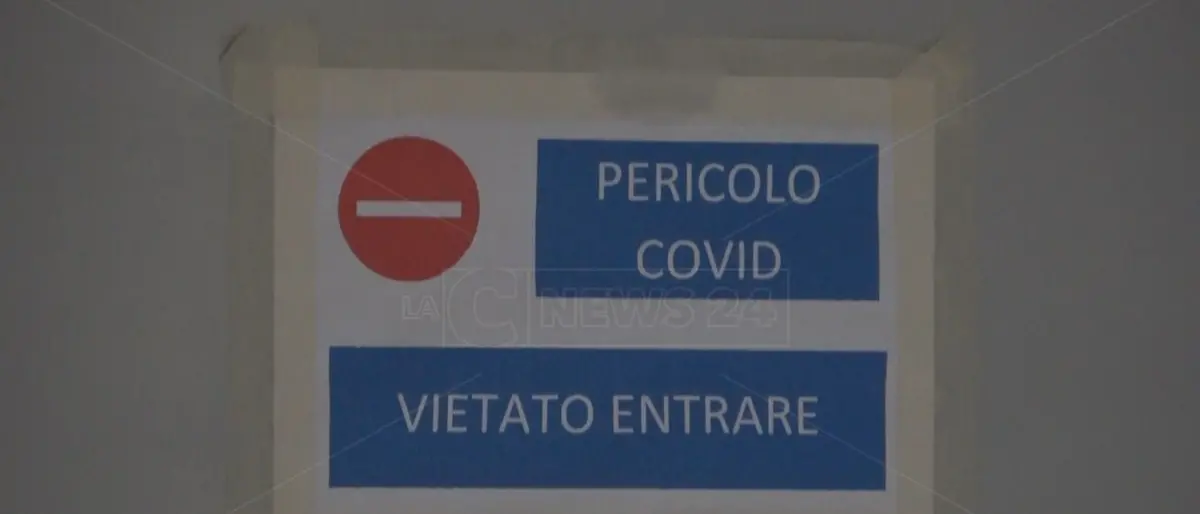 Lamezia, salgono a 352 i positivi. Reparto Covid dell'ospedale quasi pieno