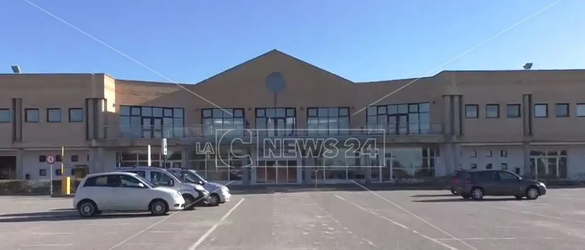 Aeroporto Crotone: fallimento società nel 2015, assolti tutti gli imputati