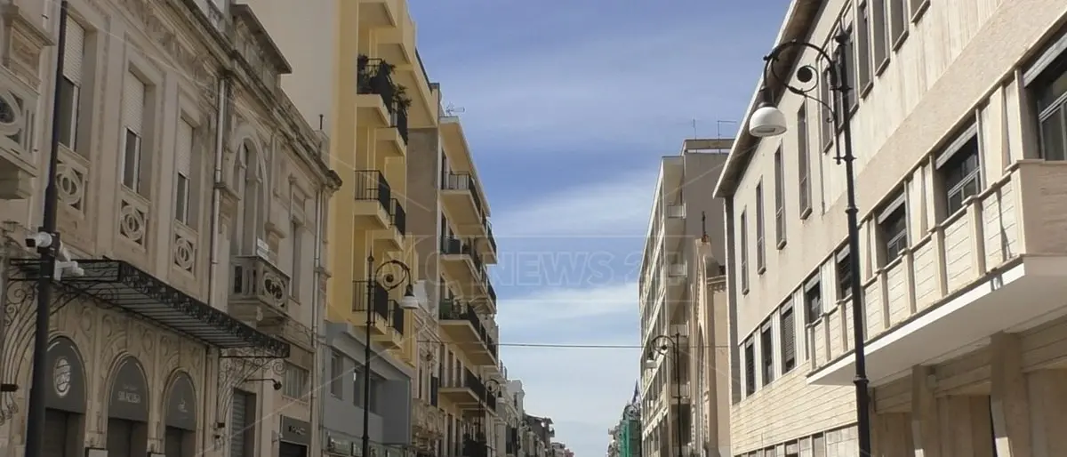 Reggio Calabria, arrivano i buoni spesa per 3.400 famiglie: l'annuncio del comune