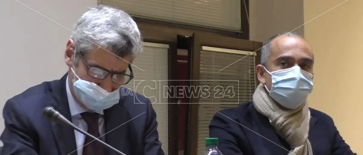 Crisi call center Abramo, l’azienda ai dipendenti: «L'obiettivo è salvare i posti di lavoro»