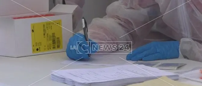 Covid, a Lamezia 428 positivi: Gizzeria blinda piazze e spazi pubblici a Pasqua