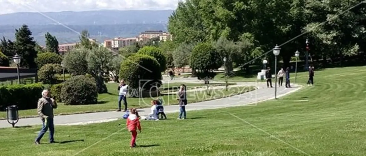 Covid, a Catanzaro ville e parchi chiusi fino al 6 aprile e controlli più serrati