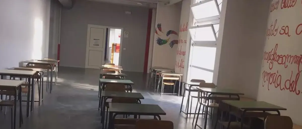 Covid a Soverato: salgono i contagi, scuole chiuse fino al 10 aprile