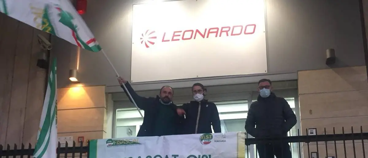 Leonardo spa, arriva il cambio di appalto e il sindacato apprezza: «È un primo passo»