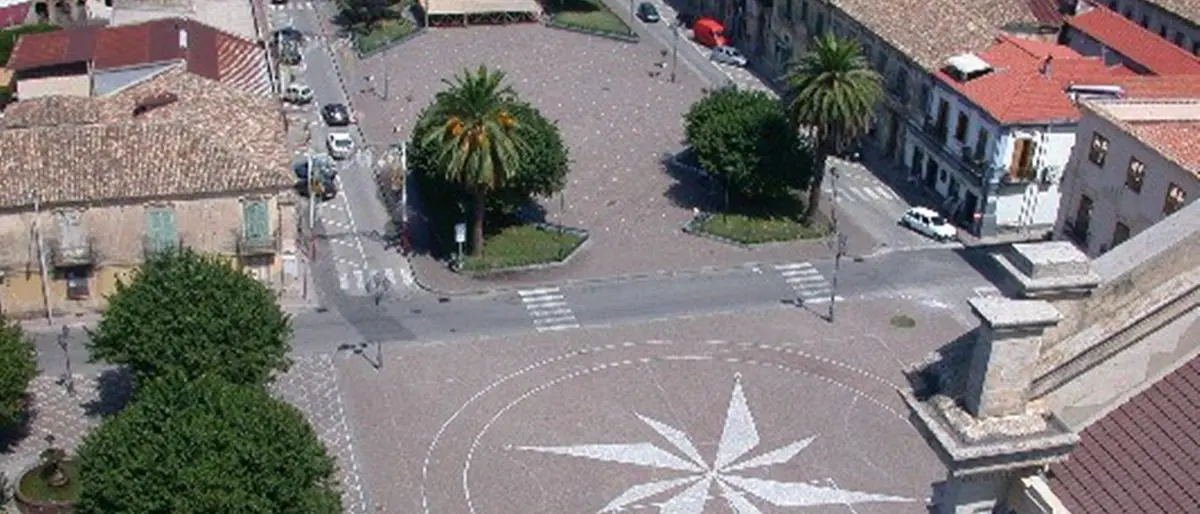 Covid, ad Oppido Mamertina la zona rossa non basta: sono 104 i positivi