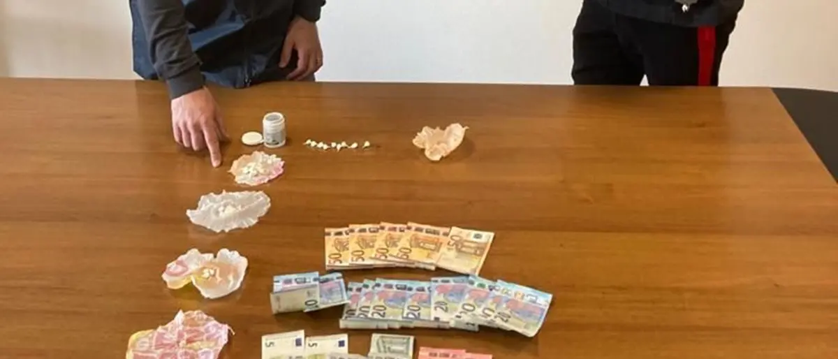 Corigliano Rossano, blitz antidroga nelle case popolari di via Gramsci: un arresto