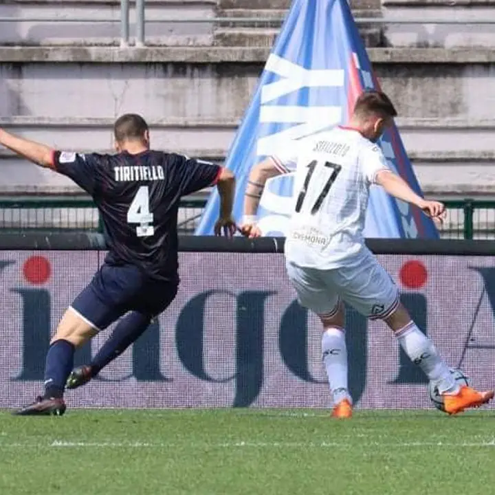 Serie B, Pasquetta indigesta per il Cosenza: al Marulla passa la Cremonese