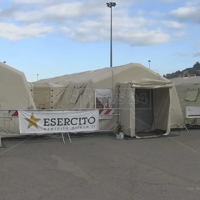Covid, domani resterà chiuso il centro vaccinale di Vaglio Lise a Cosenza