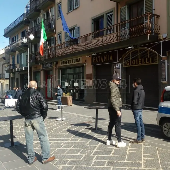 Covid, a Vibo commercianti in piazza contro la chiusura da zona rossa