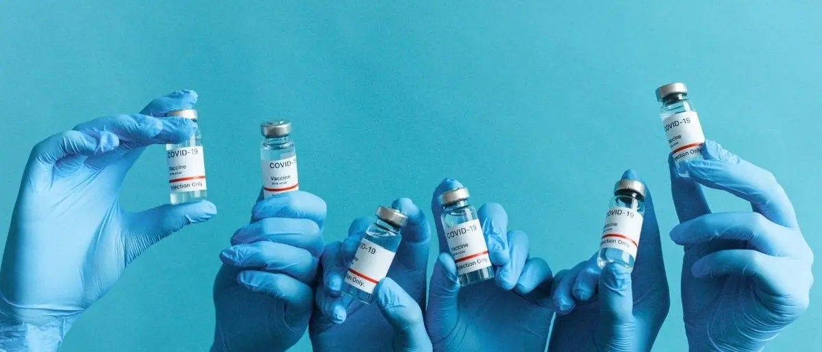 Vaccini anti Covid, a Cetraro nel weekend sarà il turno del personale scolastico