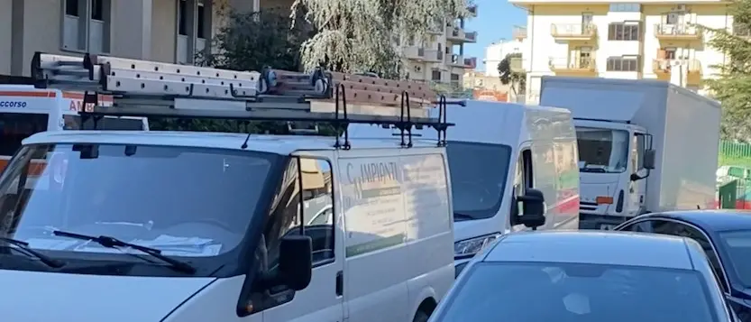 Polo Covid di Corigliano Rossano, arrivati gli arredi: previsti 22 posti letto