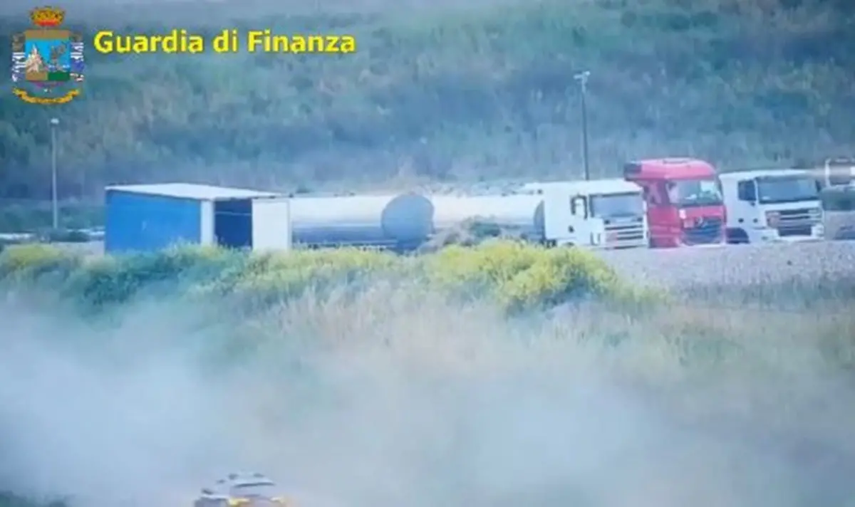 Petrol mafie, sequestrati complessi aziendali in Italia e all'Estero