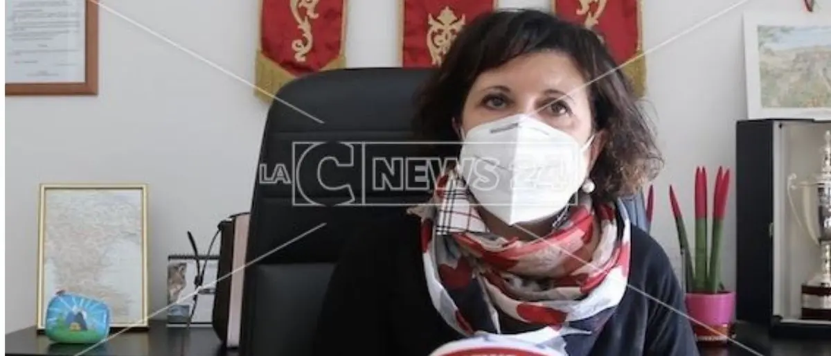 Covid, a Laino Borgo alunni positivi: stop lezioni in presenza fino al 18 aprile