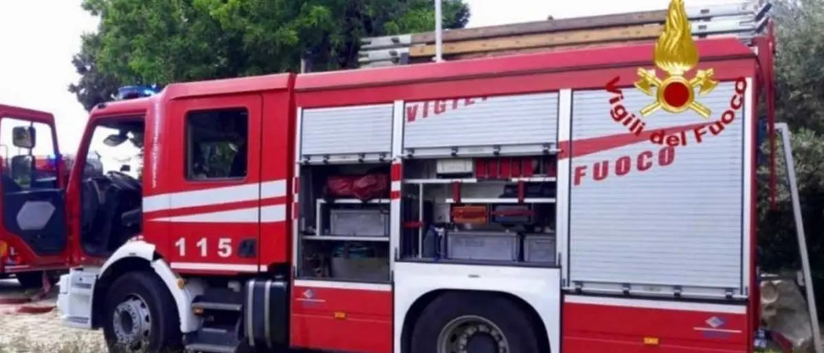 Tragedia nel Cosentino, sessantenne muore schiacciato dal suo trattore