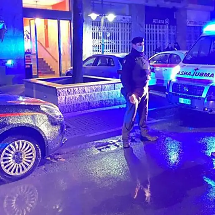 Strage nel Torinese: uccide moglie, figlio disabile e proprietari di casa poi si spara