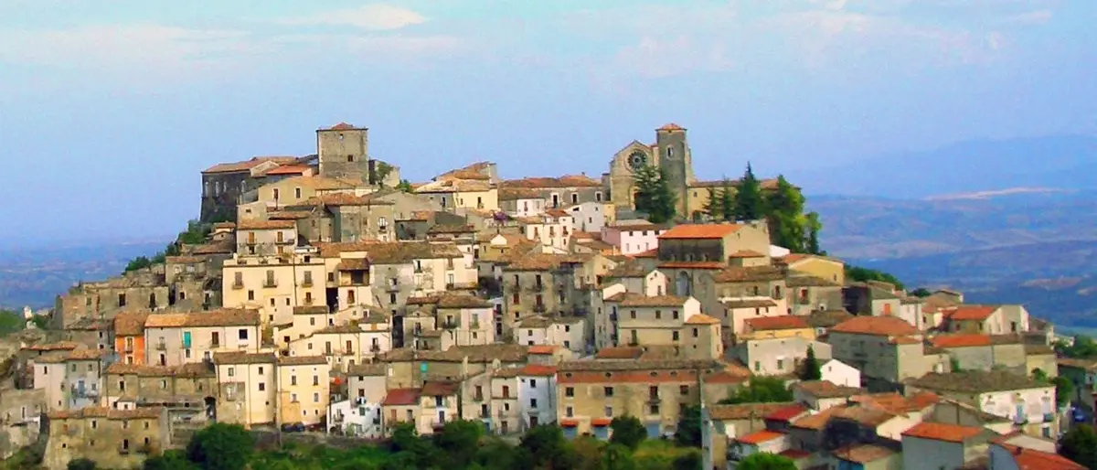 Covid Calabria, istituita la zona rossa in quattro comuni del Cosentino e in uno del Crotonese