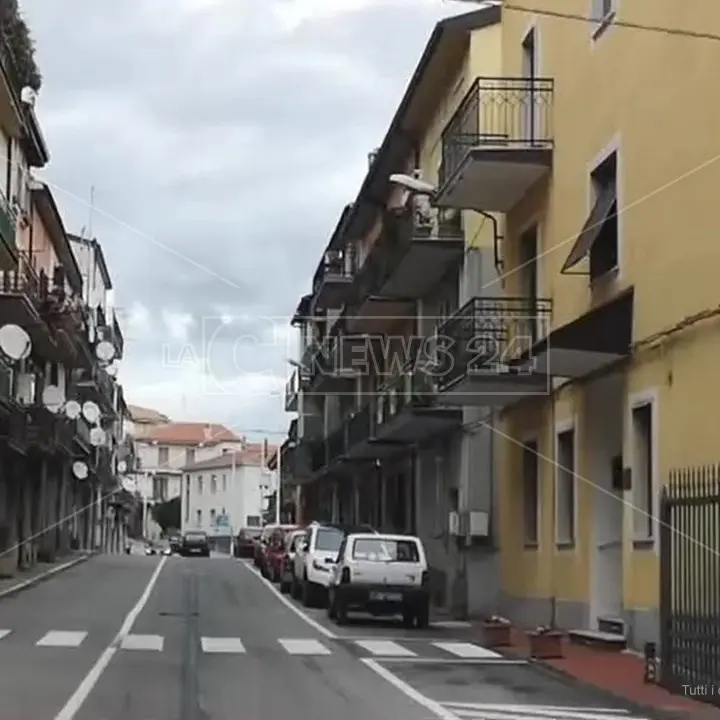 Covid, in Calabria istituite altre due zone rosse: l'ordinanza della Regione