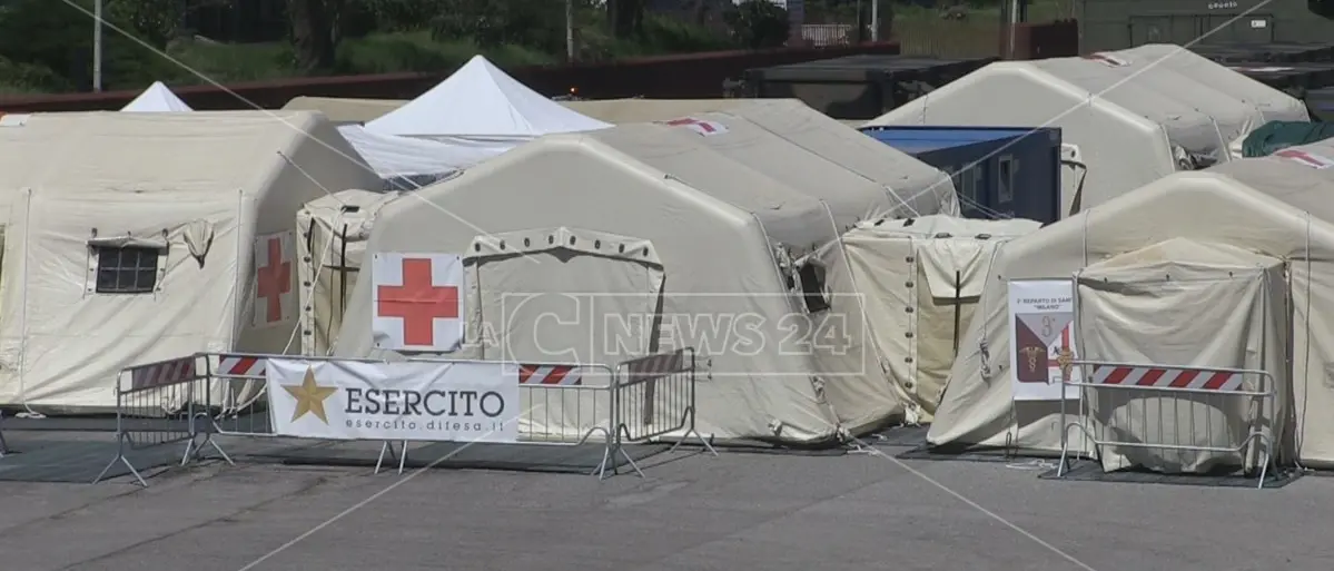 Cosenza, Bevacqua: «Il ministro Guerini disponibile a riaprire l'ospedale militare»