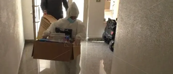 Usca Cosenza abbandonate al proprio destino senza medici e infermieri, la denuncia di Guccione