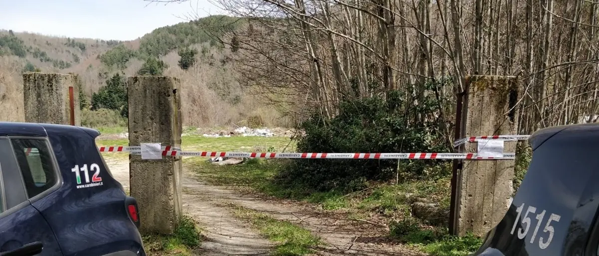 Rifiuti pericolosi in discarica chiusa a ridosso dell'Aspromonte, indagini in corso