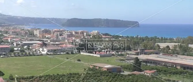 Praia a Mare, nasce l'hotel Covid free: per i turisti tamponi all'arrivo e alla partenza