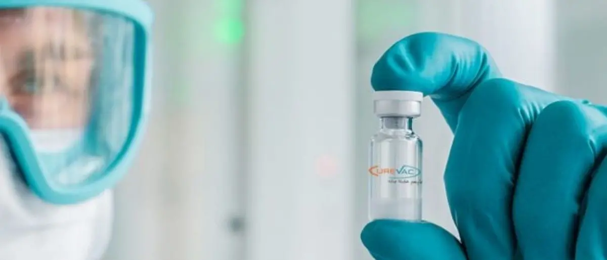 Covid, l'immunologo Forni: «Se tutto va bene, il vaccino CureVac sarà la rivoluzione»