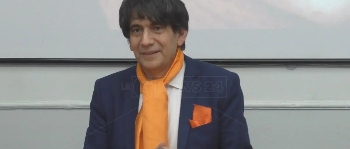 Tansi: «Il Consiglio regionale di ieri rappresenta uno spettacolo indecente»