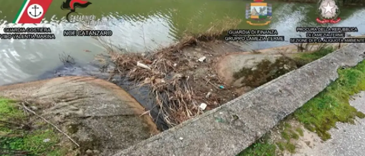 Inchiesta Waste water su rifiuti industriali in mare, a Lamezia verifiche sullo stato delle acque