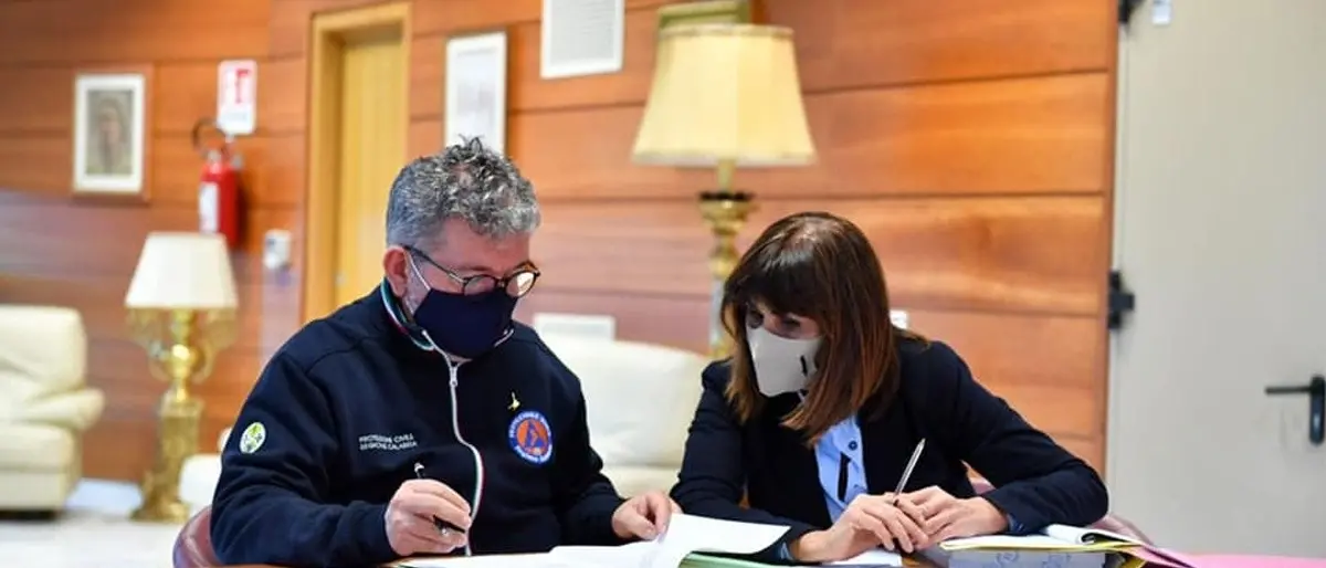 Scuole Calabria, Spirlì annuncia «libertà di scelta» tra Dad e lezioni in presenza per le superiori