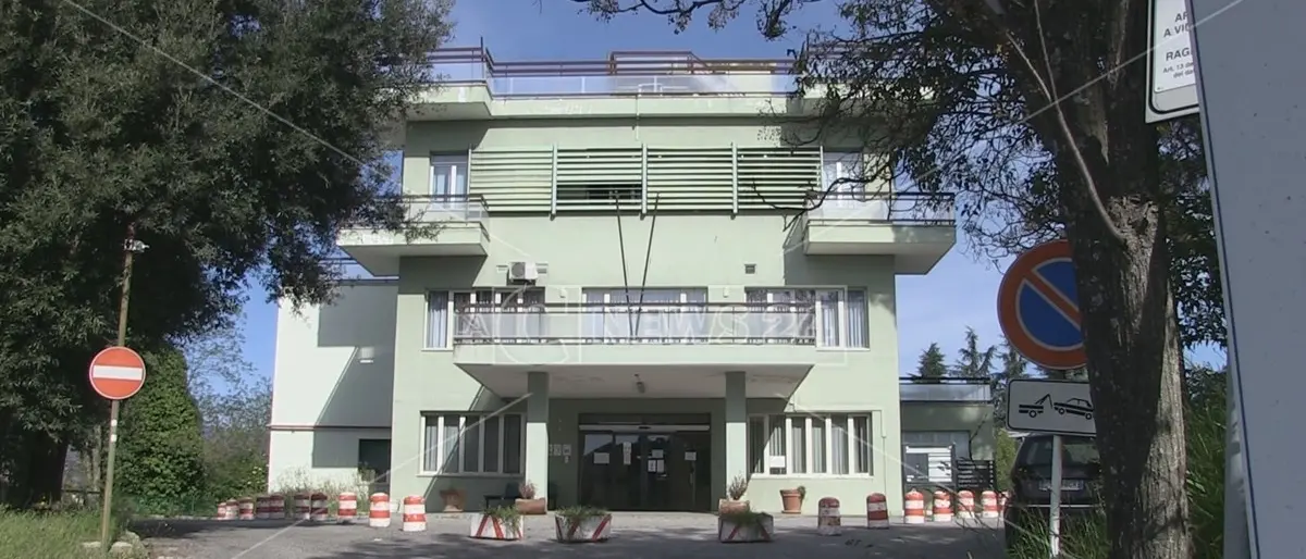 Covid, focolaio all’Inrca di Cosenza: almeno 7 i contagi nella struttura ospedaliera