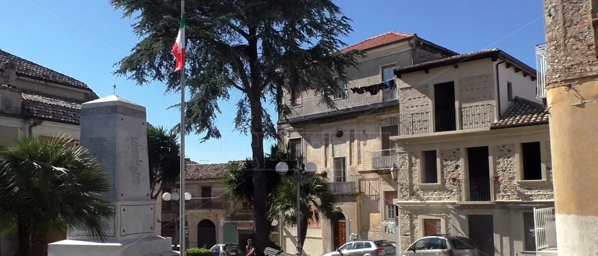 Covid, a Lamezia morta una 58enne di Maida: era ricoverata in ospedale