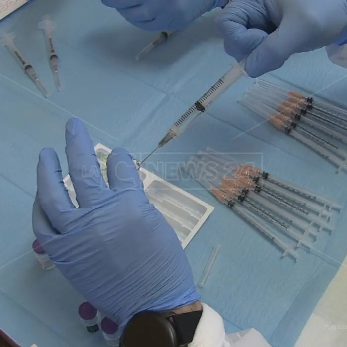 Covid, a Cariati vaccinati con Pfizer 50 maturandi: l’Asp di Cosenza pronta a denunciare