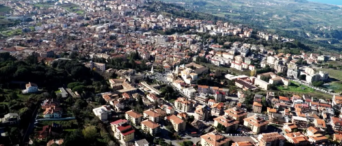 Calabria (anche) terra di faccendieri e mediatori funzionali agli interessi della ‘ndrangheta