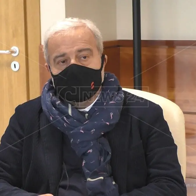 Sanità, il caso Sant’Anna è un monito: Longo dice basta, entro giugno tutti in regola