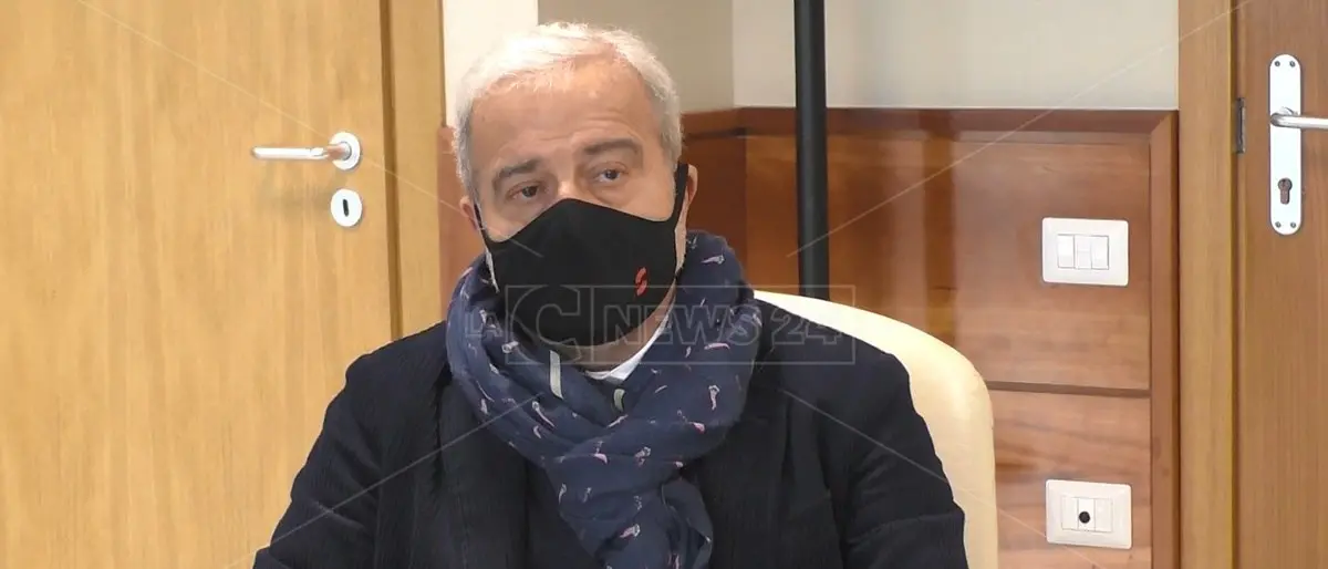 Sanità, il caso Sant’Anna è un monito: Longo dice basta, entro giugno tutti in regola