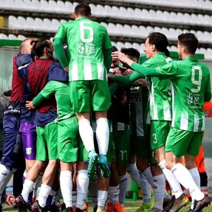 Eccellenza, il Sersale si prende il primo posto. La Vigor batte 2-0 il Locri