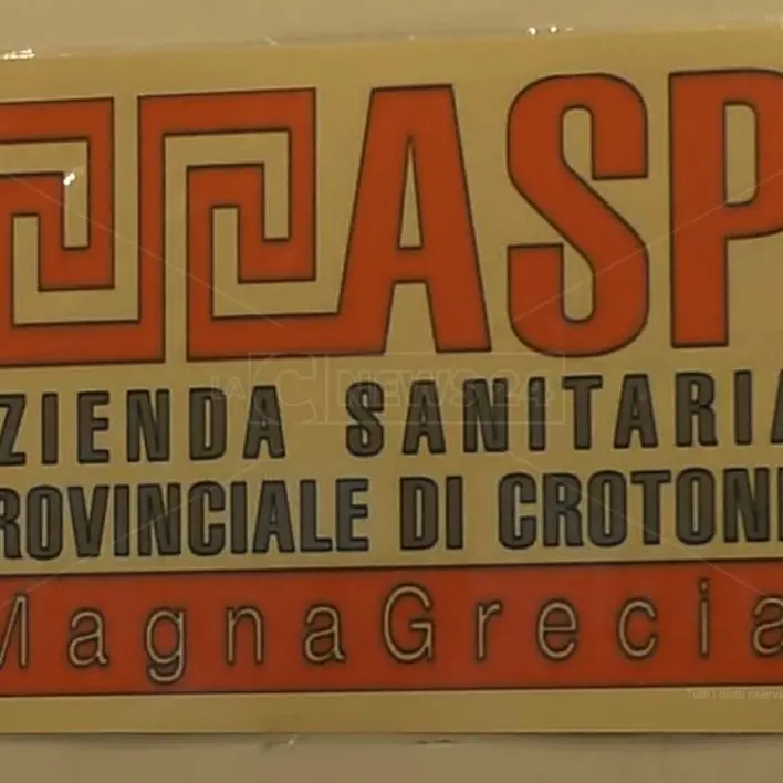Crotone, i sindacati contro il bando Asp sulle assunzioni: «Risponde a logiche clientelari»