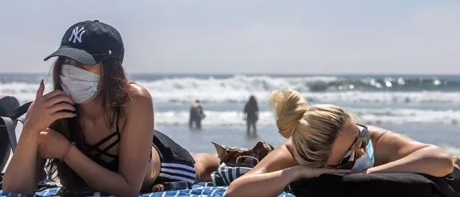 L'Italia riapre ai turisti: «Da metà maggio green pass per viaggiare in tutto il Paese»