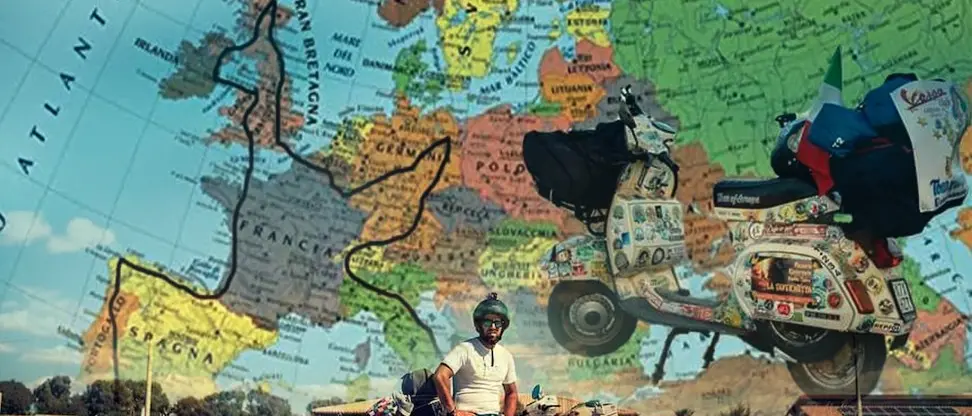 Il giro del mondo in Vespa del calabrese Andrea Fucile: «Un’avventura lunga 15mila chilometri»