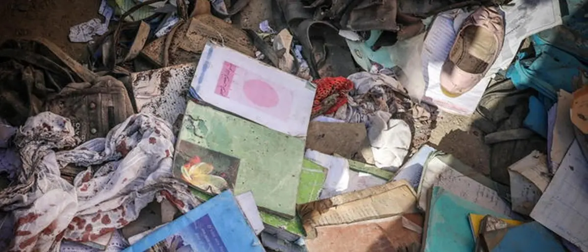 Autobomba a Kabul fuori da una scuola, è strage: morte 50 studentesse