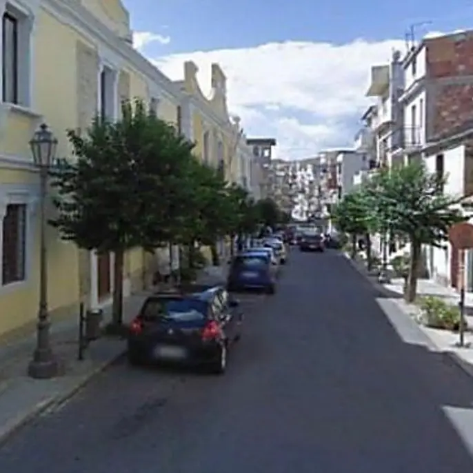 Covid nel Crotonese, impennata di contagi a Rocca di Neto: chiesta la zona rossa