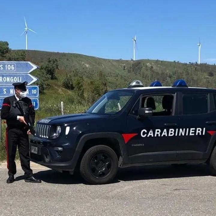 Covid, festa di compleanno in un agriturismo nel Crotonese: sanzionati clienti e proprietario