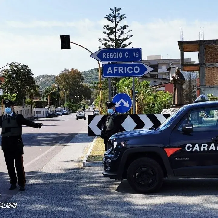 Bianco, fermato sorvegliato speciale fuori dal comune di residenza: arrestato